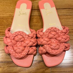 NEW Christian Louboutin Marmela Leather Flat Sandal
Coral Color Size 7.5